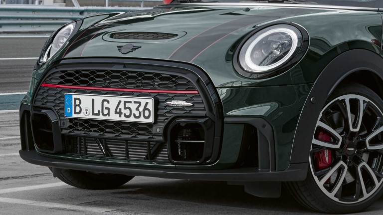 MINI John Cooper Works Clubman – önden görünüm – ön tampon