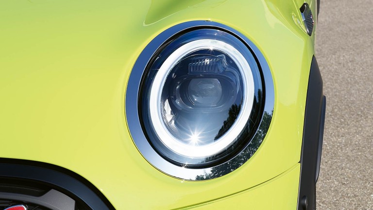 MINI Cabrio – LED farlar – Union Jack stop lambaları